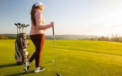 Brave Course Conditions in the Best Womens Golf Jackets and Pullovers